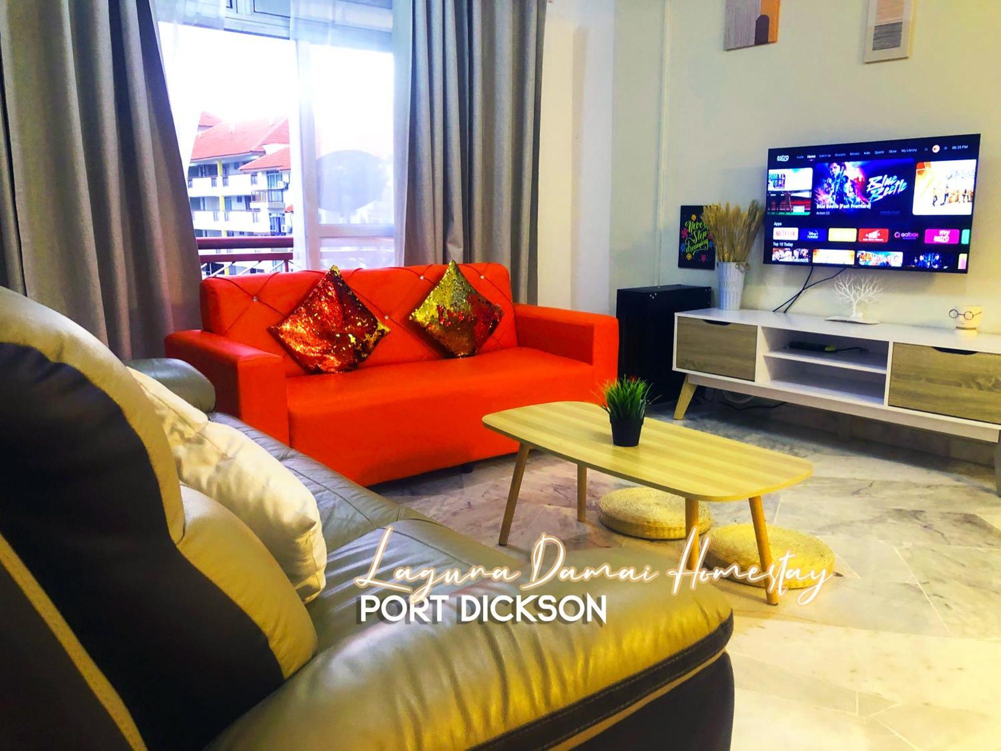 Laguna Damai Teluk Kemang Pd 3br- Pool View *